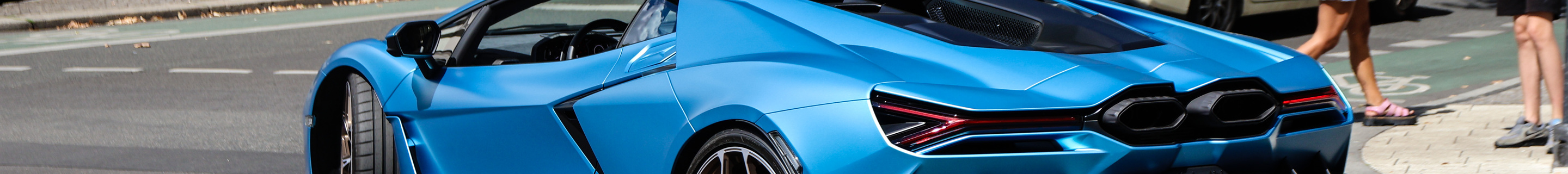 Lamborghini Revuelto