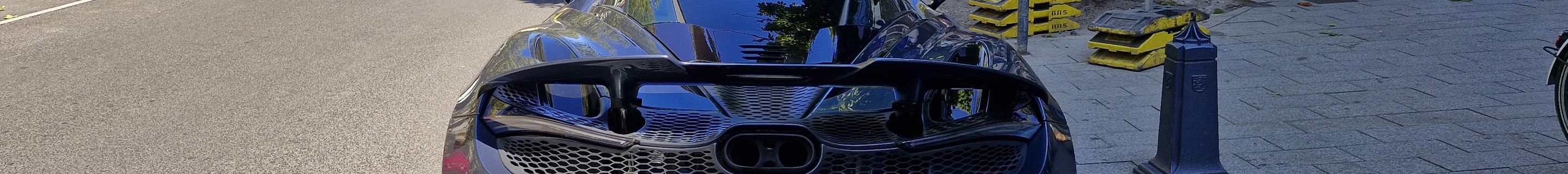 McLaren 750S