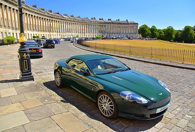 Aston Martin DB9 Volante