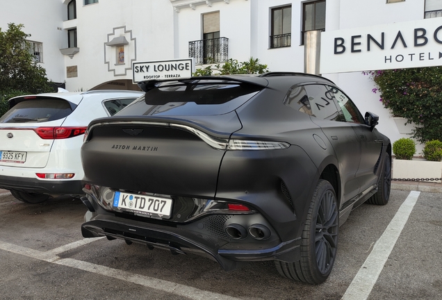 Aston Martin DBX707