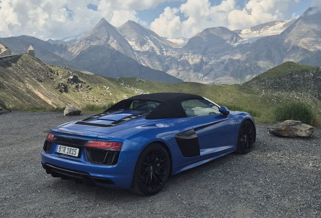 Audi R8 V10 Spyder 2016