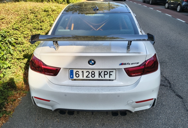 BMW M4 GTS