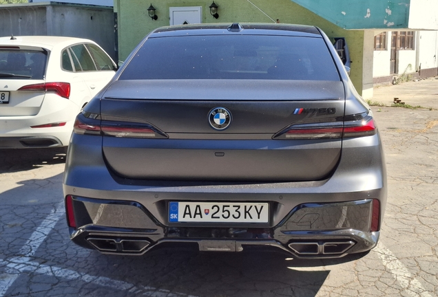 BMW M760e xDrive