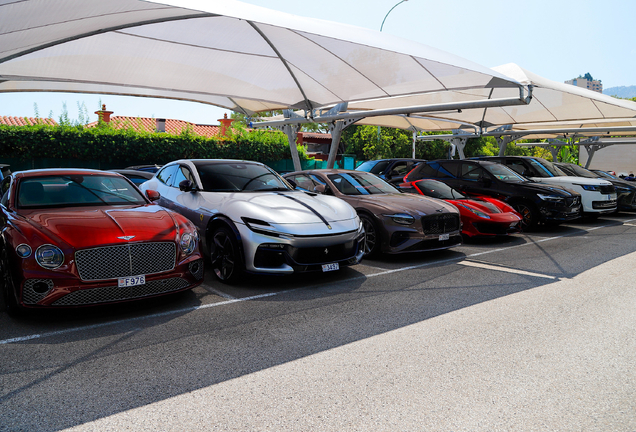 Ferrari Purosangue