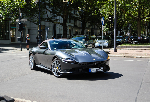 Ferrari Roma Spider