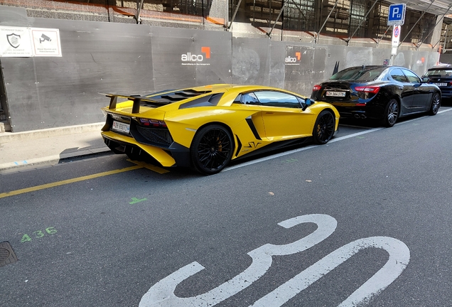 Lamborghini Aventador LP750-4 SuperVeloce