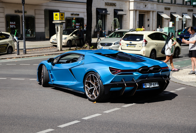 Lamborghini Revuelto