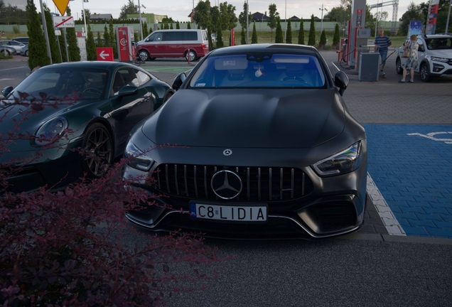 Mercedes-AMG GT 63 S X290