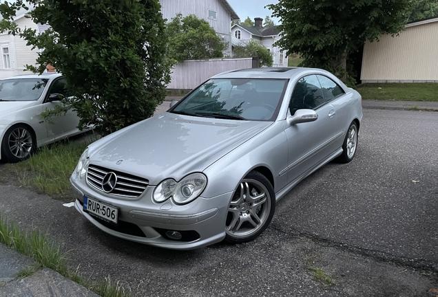 Mercedes-Benz CLK 55 AMG