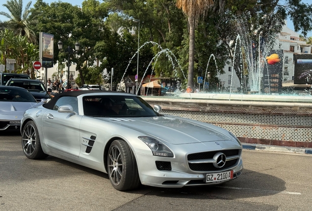 Mercedes-Benz SLS AMG Roadster