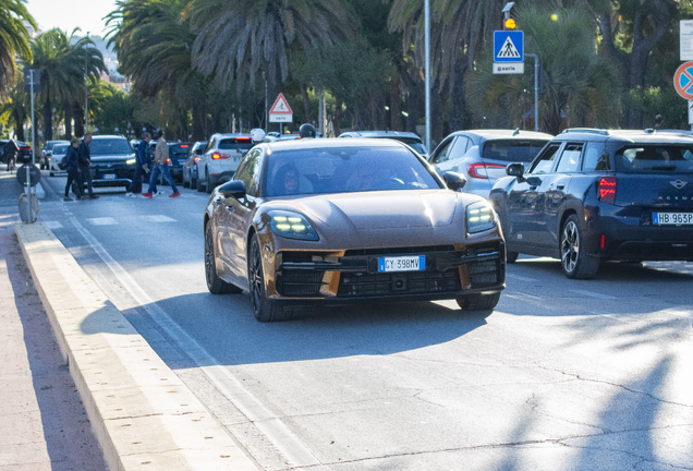 Porsche 972 Panamera Turbo E-Hybrid