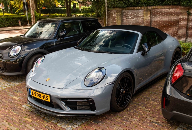 Porsche 992 Carrera 4 GTS Cabriolet MkI