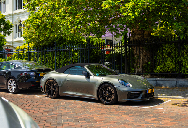 Porsche 992 Carrera 4 GTS Cabriolet MkI