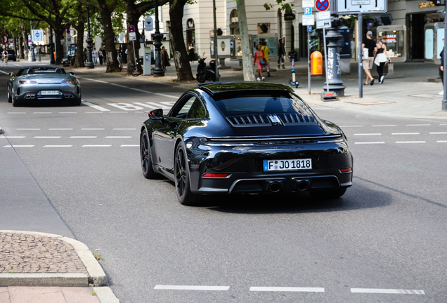 Porsche 992 Carrera GTS MkII