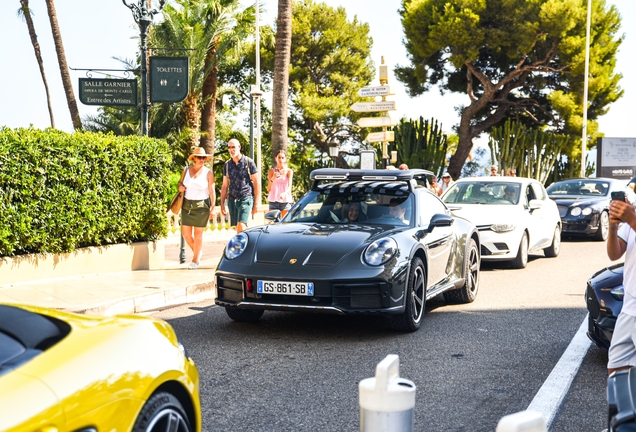 Porsche 992 Dakar