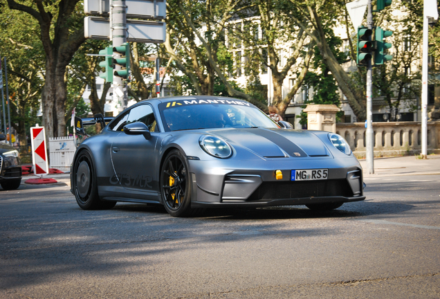 Porsche 992 GT3 MkII Manthey Racing