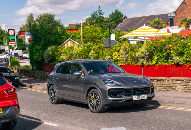 Porsche Cayenne Turbo S E-Hybrid