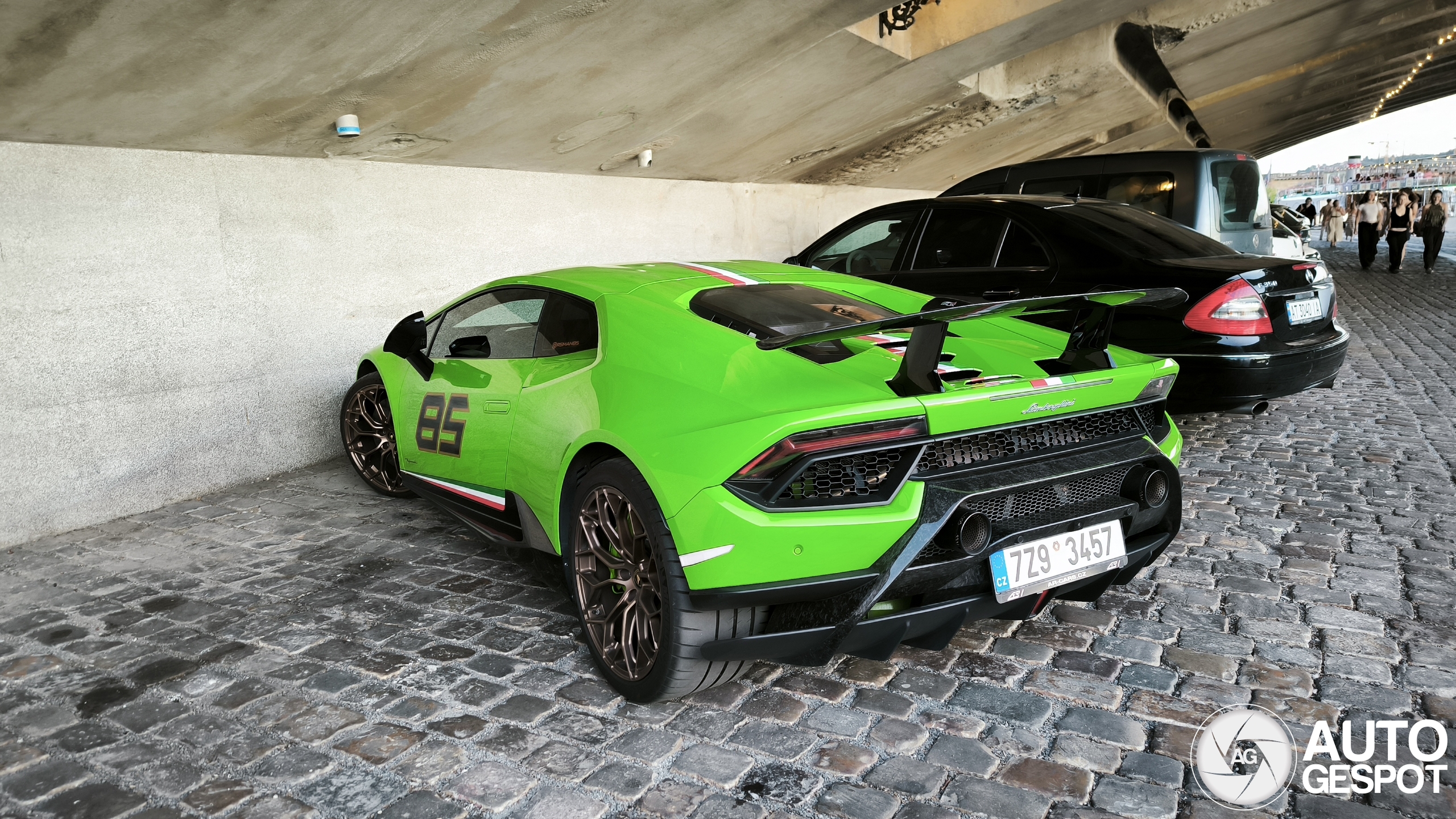 Lamborghini Huracán LP640-4 Performante