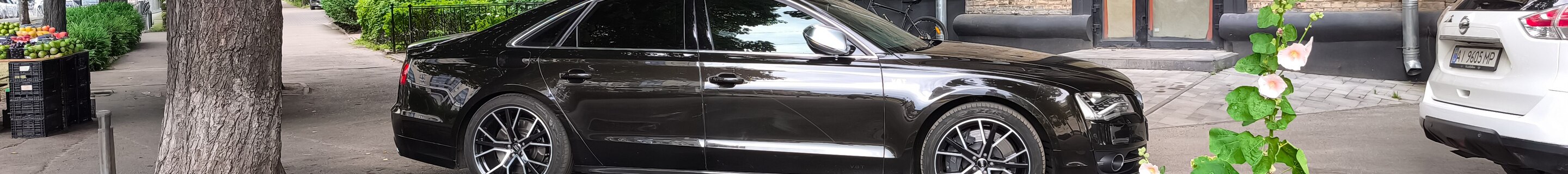 Audi S8 D4 2014