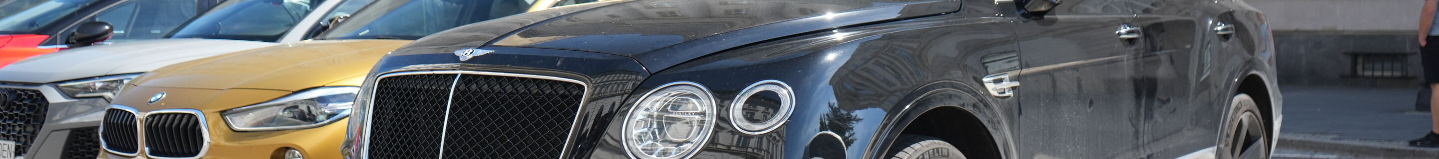 Bentley Bentayga V8