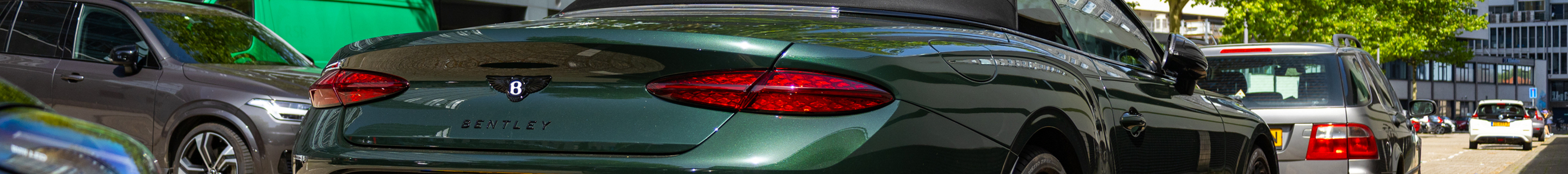 Bentley Continental GTC 2025