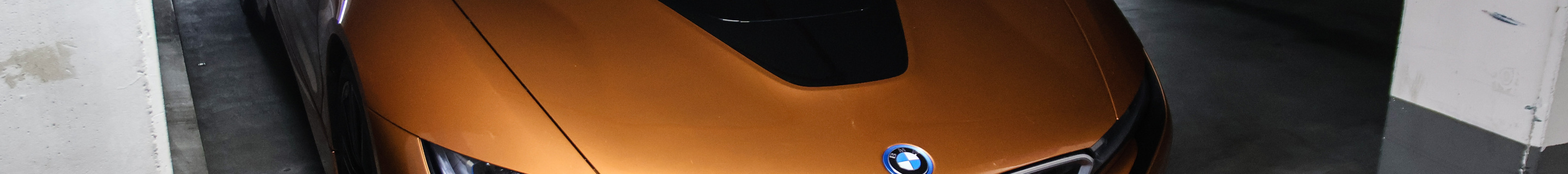 BMW i8 Roadster