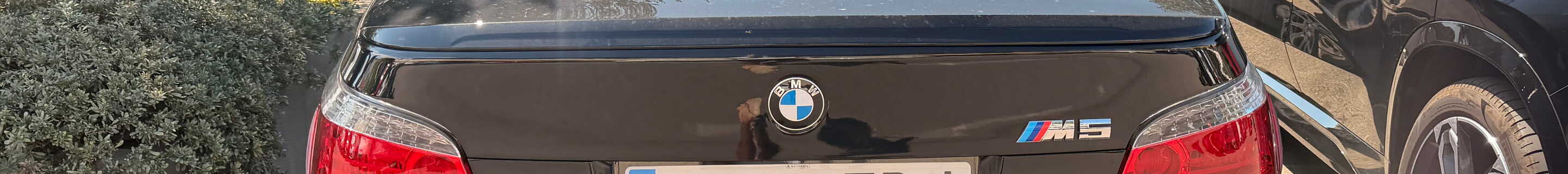 BMW M5 E60 2005