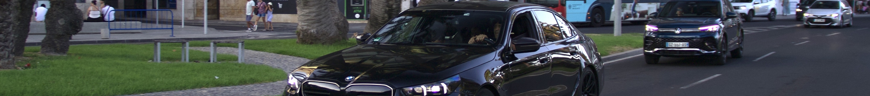 BMW M5 G90