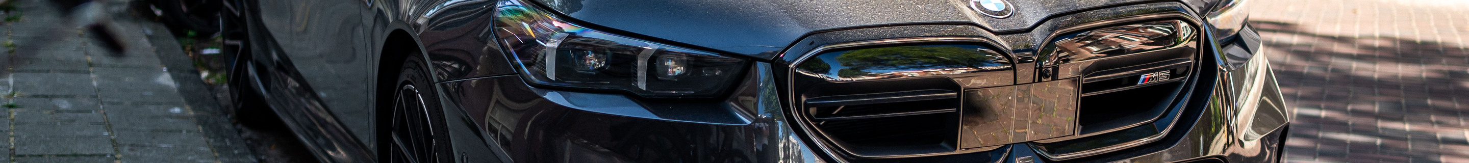 BMW M5 G90