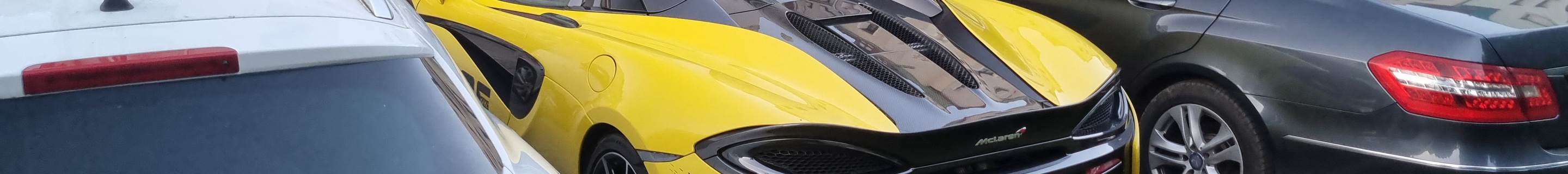 McLaren 570S Spider