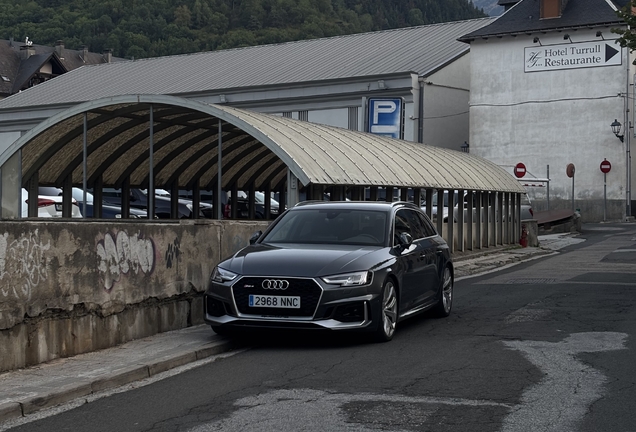 Audi ABT RS4 Avant B9