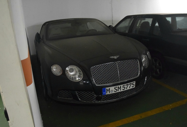 Bentley Continental GTC 2012