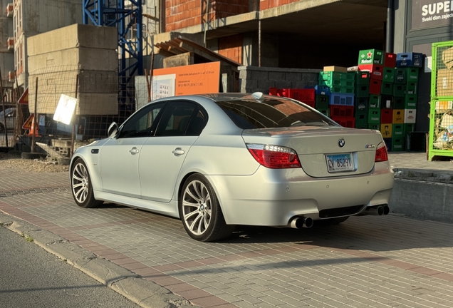 BMW M5 E60 2007