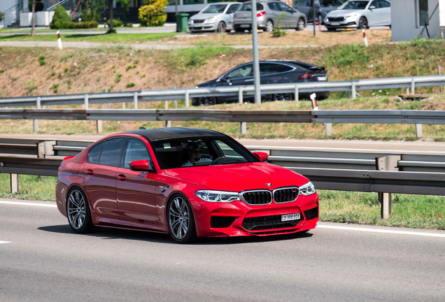 BMW M5 F90