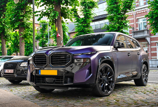 BMW XM G09 x Kith