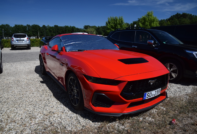 Ford Mustang GT 2024