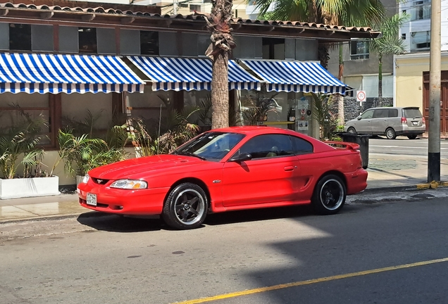 Ford Mustang GT 4.6 High Performance