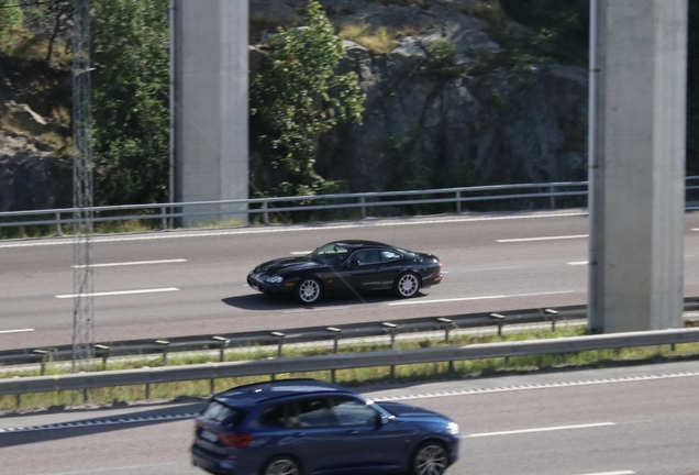Jaguar XKR