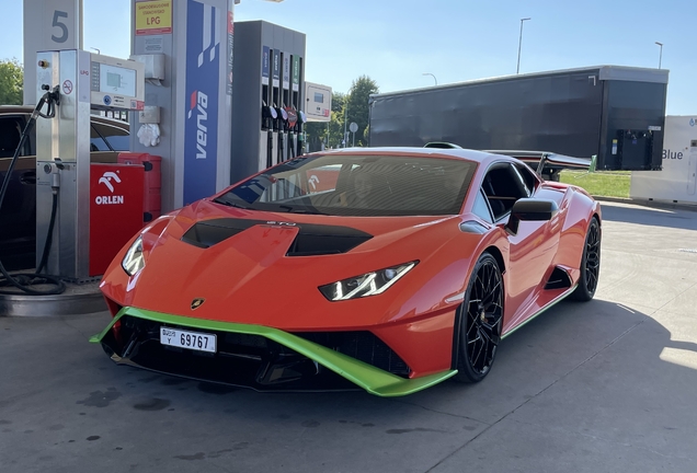 Lamborghini Huracán LP640-2 STO