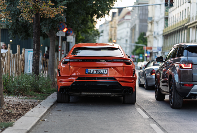 Lamborghini Urus S