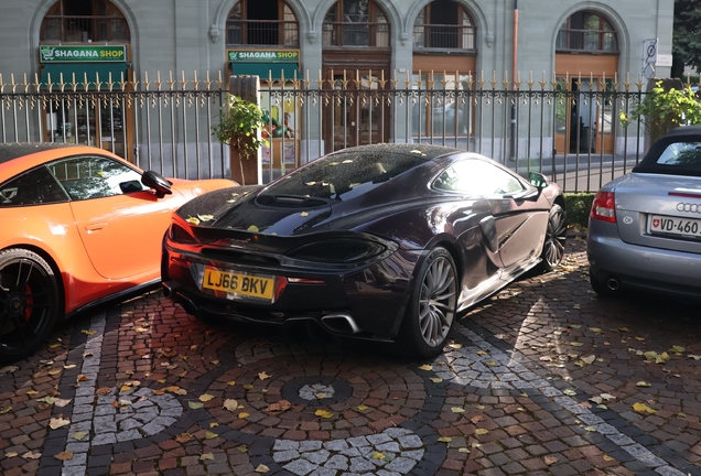 McLaren 570GT