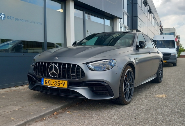 Mercedes-AMG E 63 S W213 2021