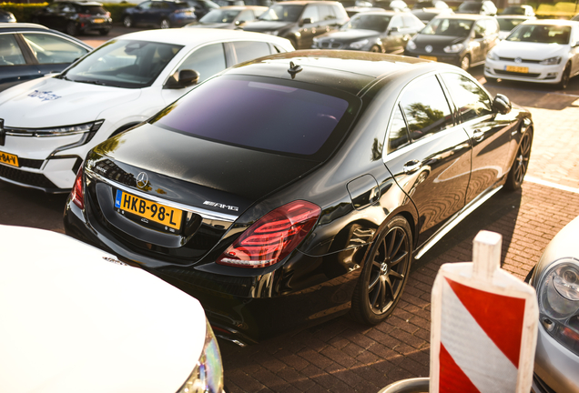 Mercedes-AMG S 63 V222
