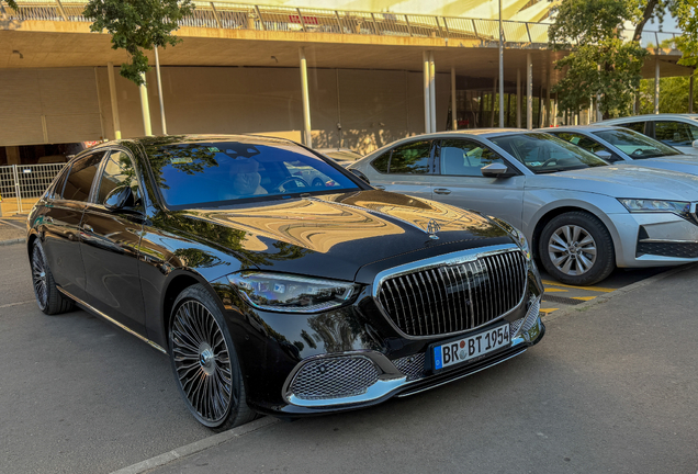 Mercedes-Maybach S 680 X223