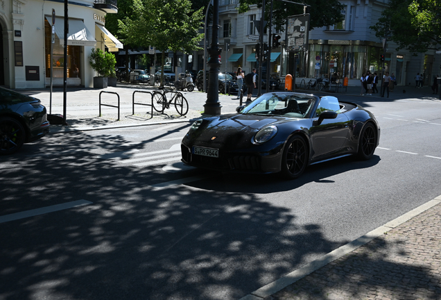 Porsche 992 Carrera 4 GTS Cabriolet MkII