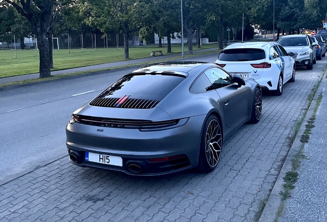Porsche 992 Carrera 4S MkI