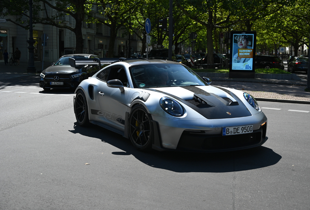 Porsche 992 GT3 RS MkI Weissach Package