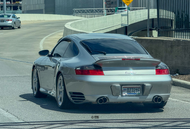 Porsche 996 Turbo