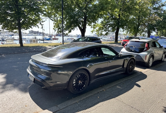 Porsche Taycan Turbo MkI