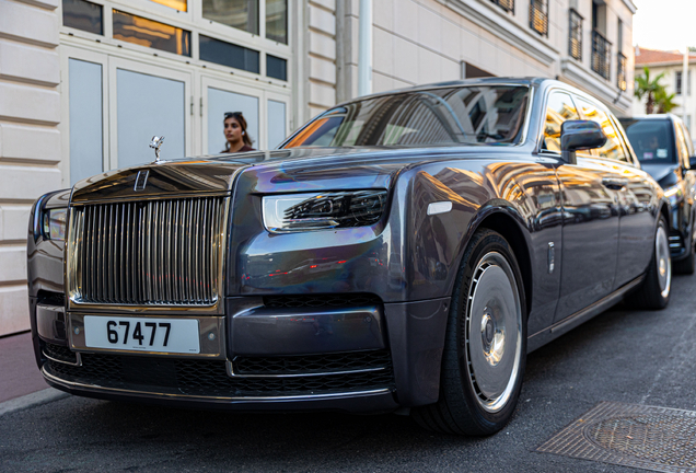 Rolls-Royce Phantom VIII EWB Series II